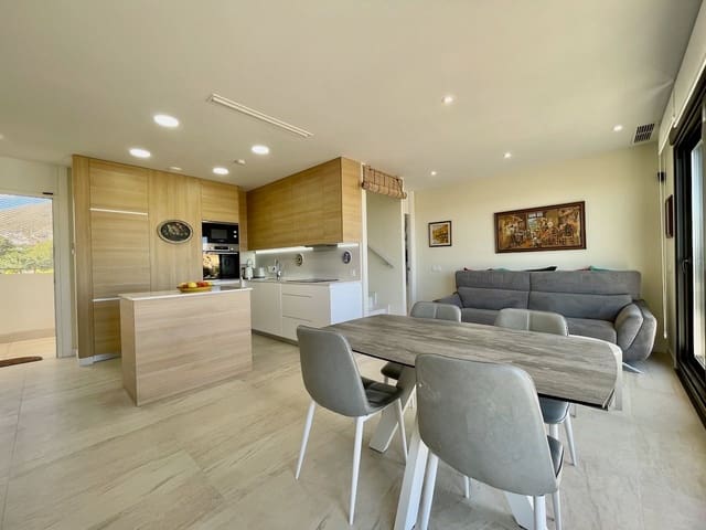 Apartamento de 3 habitaciones en Finestrat en venta con piscina garaje - 540.000 € (Ref: 9410581)