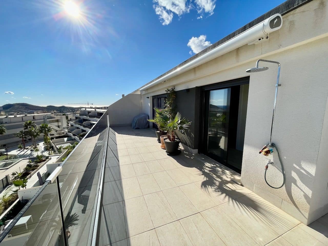 Apartamento de 3 habitaciones en Finestrat en venta con piscina garaje - 540.000 € (Ref: 9410581)