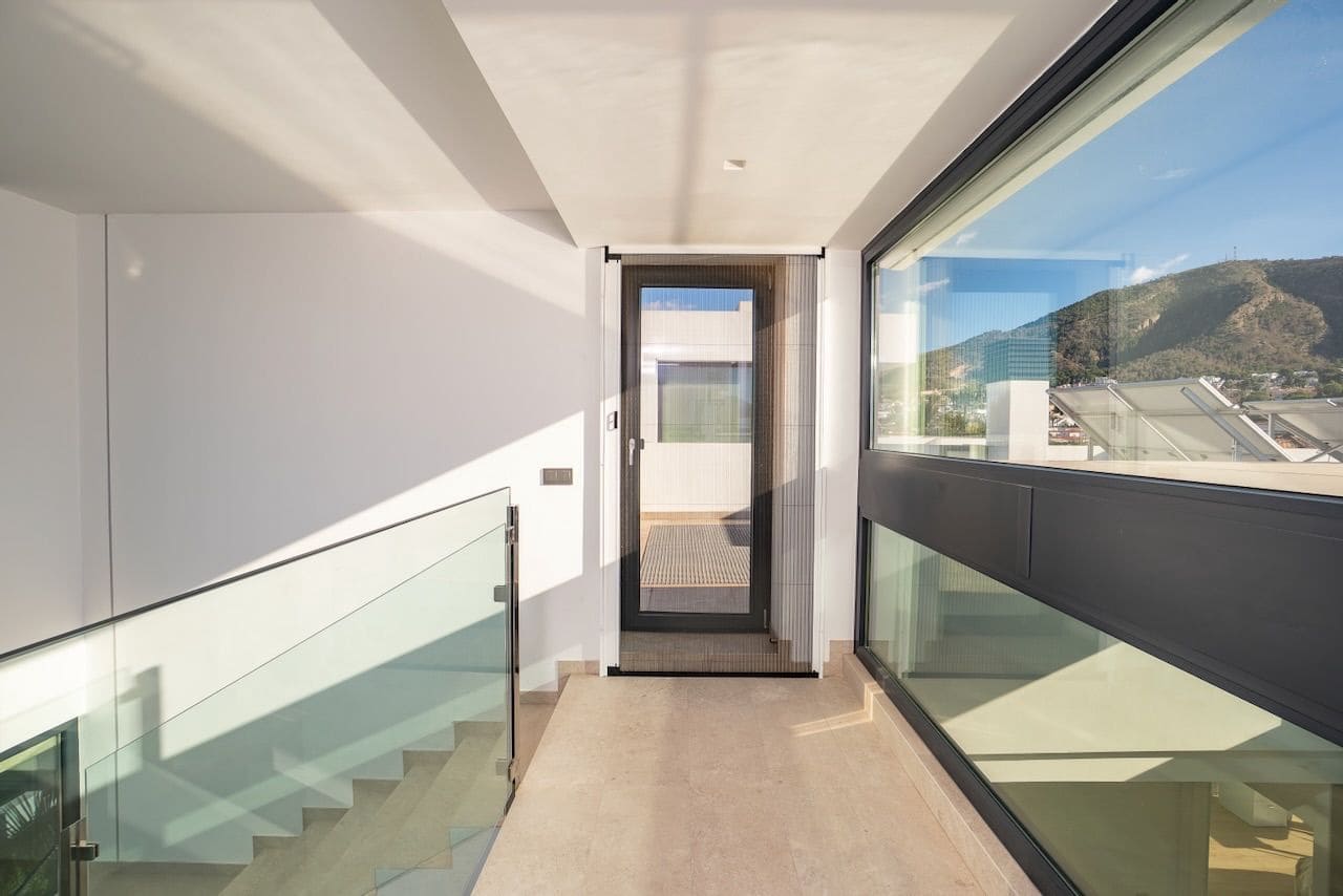 4 soverom Villa til salgs i Albir med svømmebasseng garasje - € 1 675 000 (Ref: 9436693)