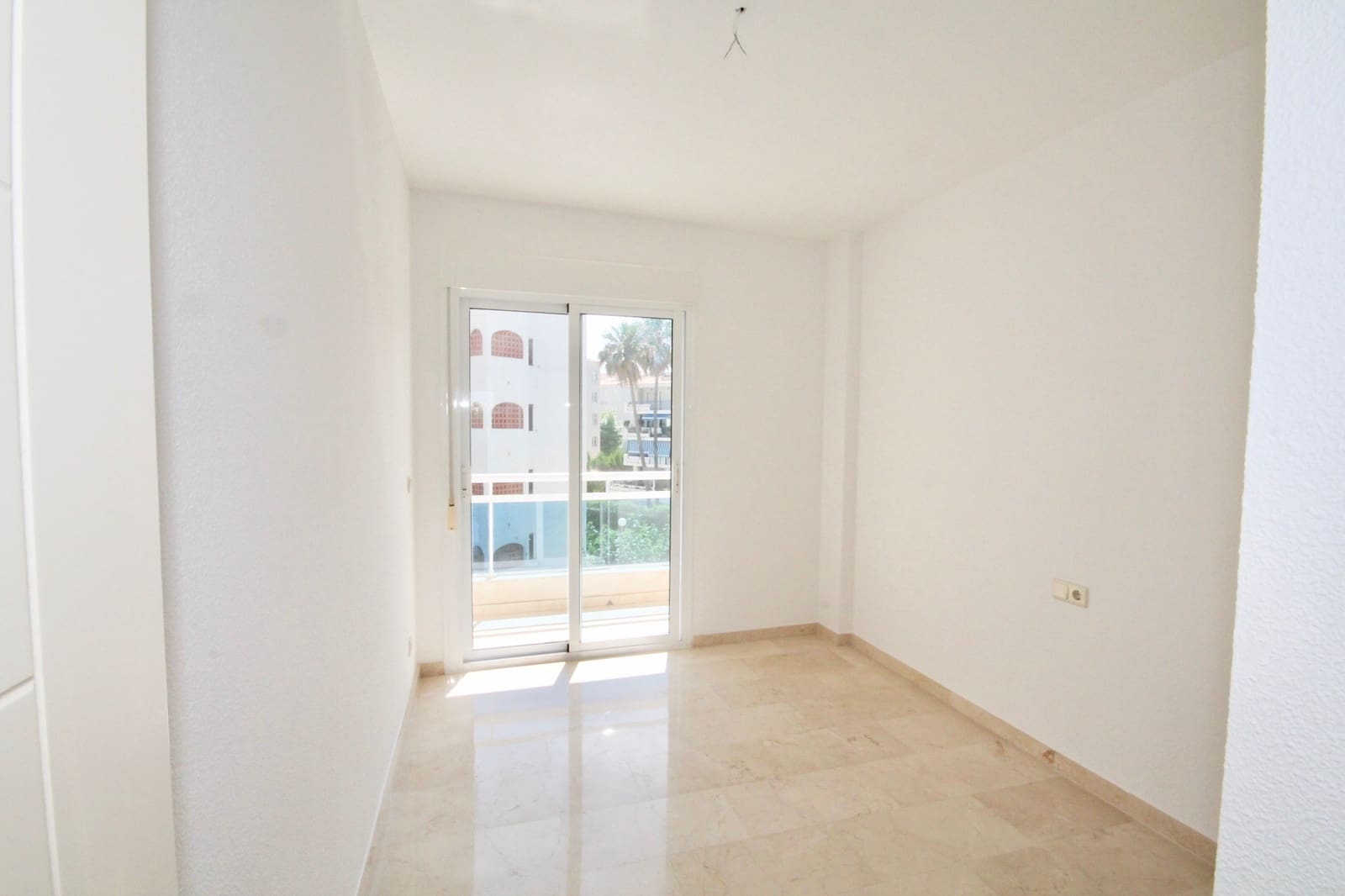 2 bedroom Apartment for sale in Albir with pool garage - € 425,000 (Ref: 9500715)