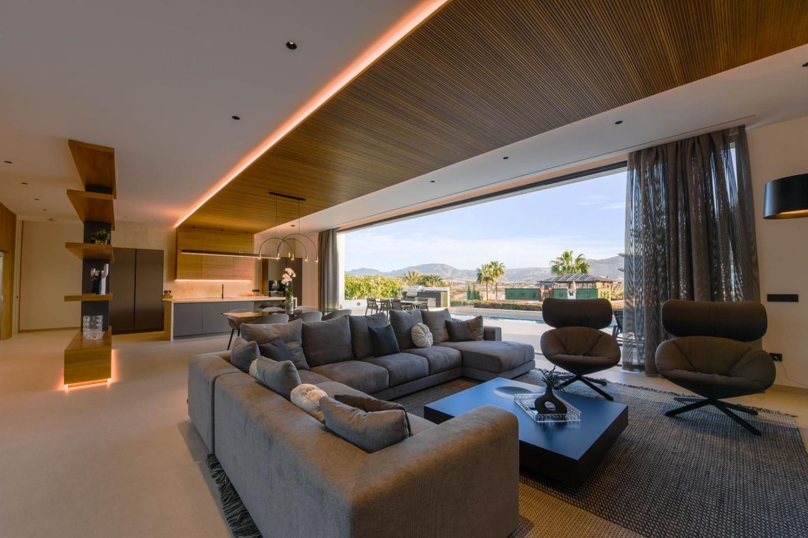 4 sypialnia Willa na sprzedaż w Albir z basenem garażem - 3 950 000 € (Ref: 9500716)