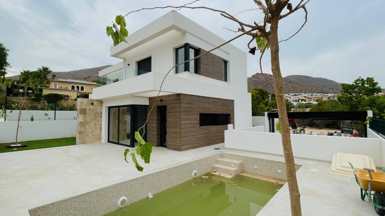3 bedroom Villa for sale in Finestrat with pool garage - € 750,000 (Ref: 9500718)