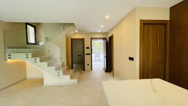 3 soverom Villa til salgs i Finestrat med svømmebasseng garasje - € 750 000 (Ref: 9500718)