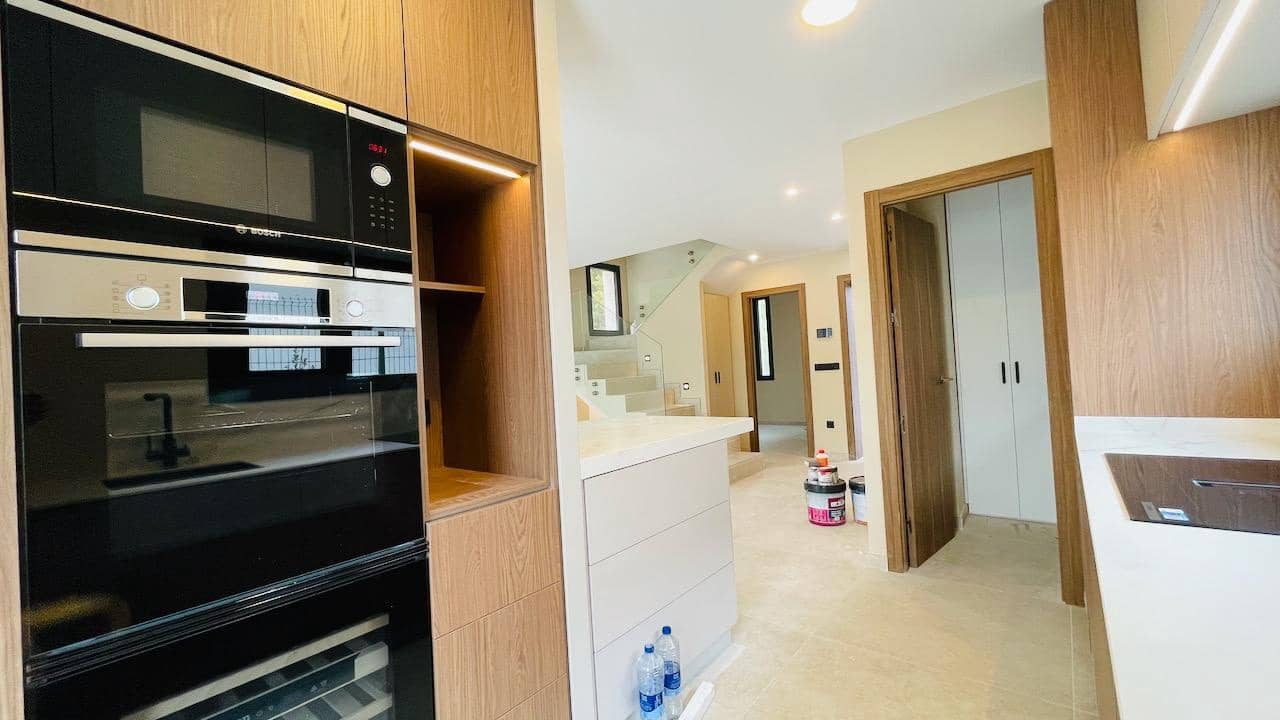 3 bedroom Villa for sale in Finestrat with pool garage - € 750,000 (Ref: 9500718)