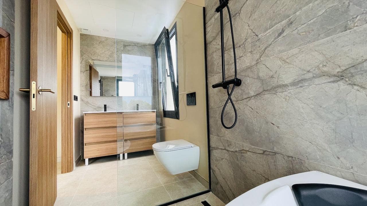 3 bedroom Villa for sale in Finestrat with pool garage - € 750,000 (Ref: 9500718)