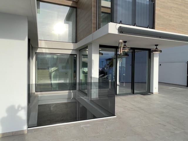 3 soverom Villa til salgs i Golf Bahía, Finestrat med svømmebasseng garasje - € 1 900 000 (Ref: 9500719)