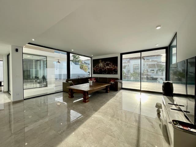 3 soverom Villa til salgs i Golf Bahía, Finestrat med svømmebasseng garasje - € 1 900 000 (Ref: 9500719)