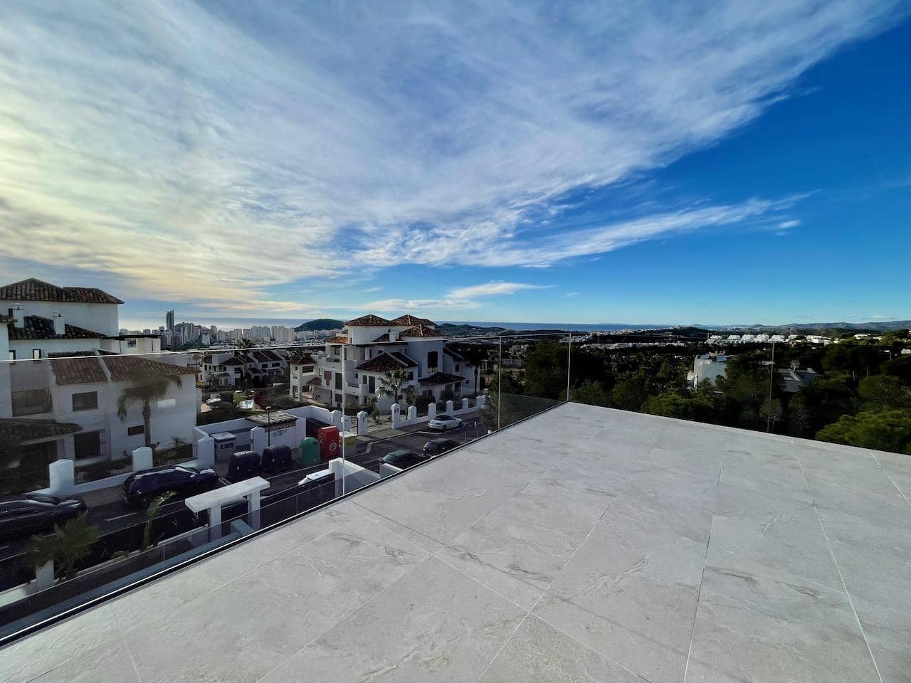 3 soverom Villa til salgs i Finestrat med svømmebasseng garasje - € 1 900 000 (Ref: 9500719)