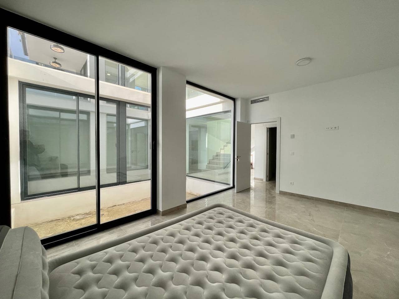 3 soverom Villa til salgs i Finestrat med svømmebasseng garasje - € 1 900 000 (Ref: 9500719)