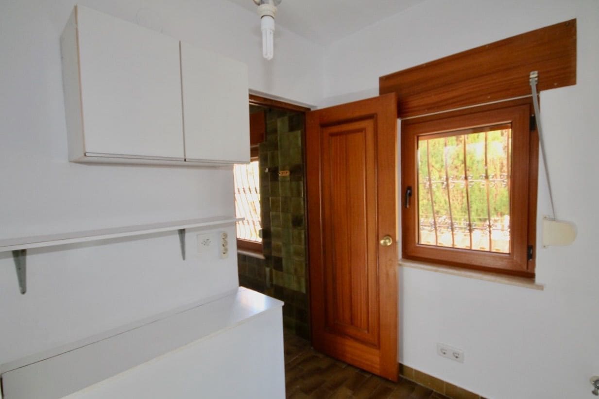 6 Zimmer Villa zu verkaufen in La Nucia mit Pool Garage - 975.000 € (Ref: 9500720)