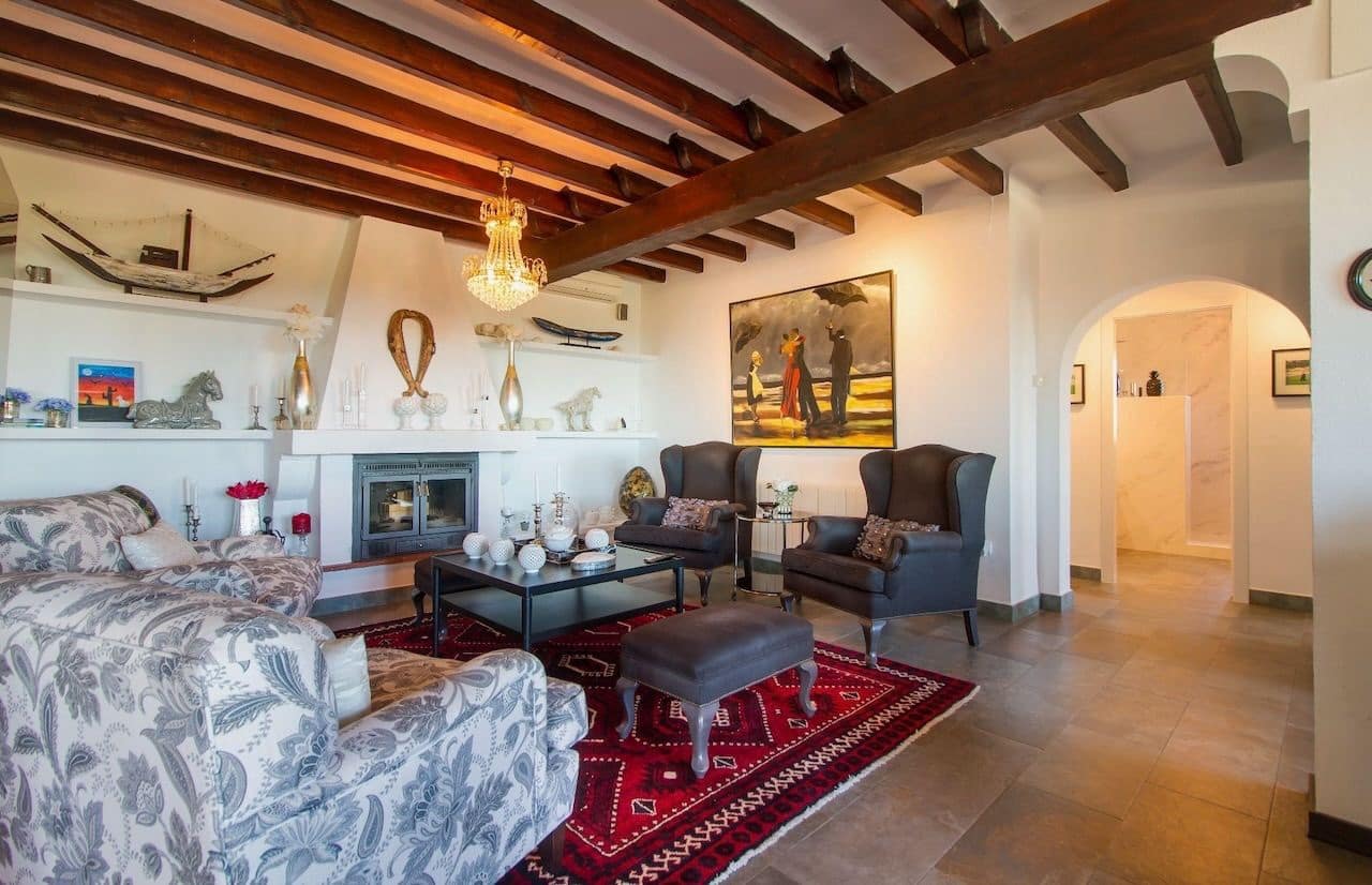 5 soverom Villa til salgs i La Nucia med svømmebasseng garasje - € 875 000 (Ref: 9567843)