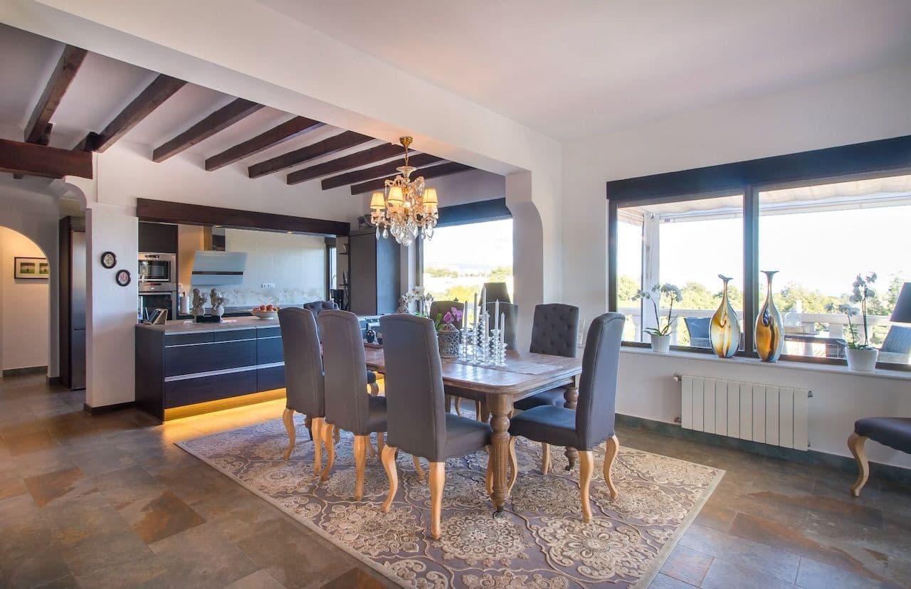 5 soverom Villa til salgs i La Nucia med svømmebasseng garasje - € 875 000 (Ref: 9567843)