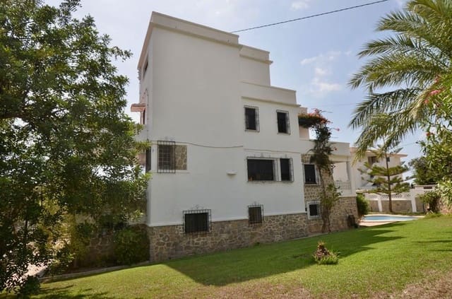 5 camera da letto Villa in vendita in Altea con piscina garage - 1.680.000 € (Rif: 9567845)