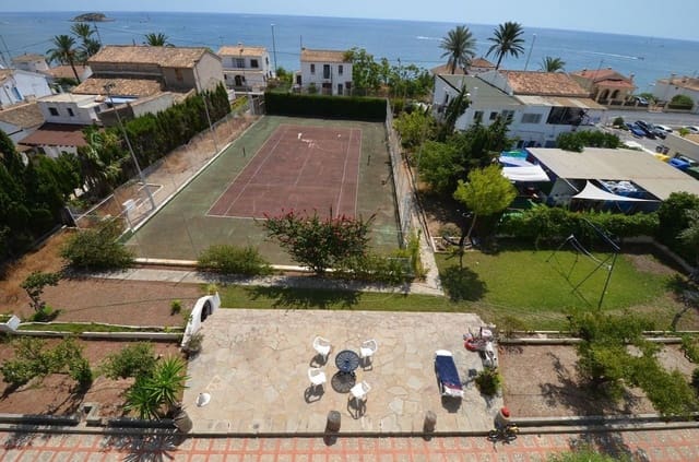 5 camera da letto Villa in vendita in Altea con piscina garage - 1.680.000 € (Rif: 9567845)