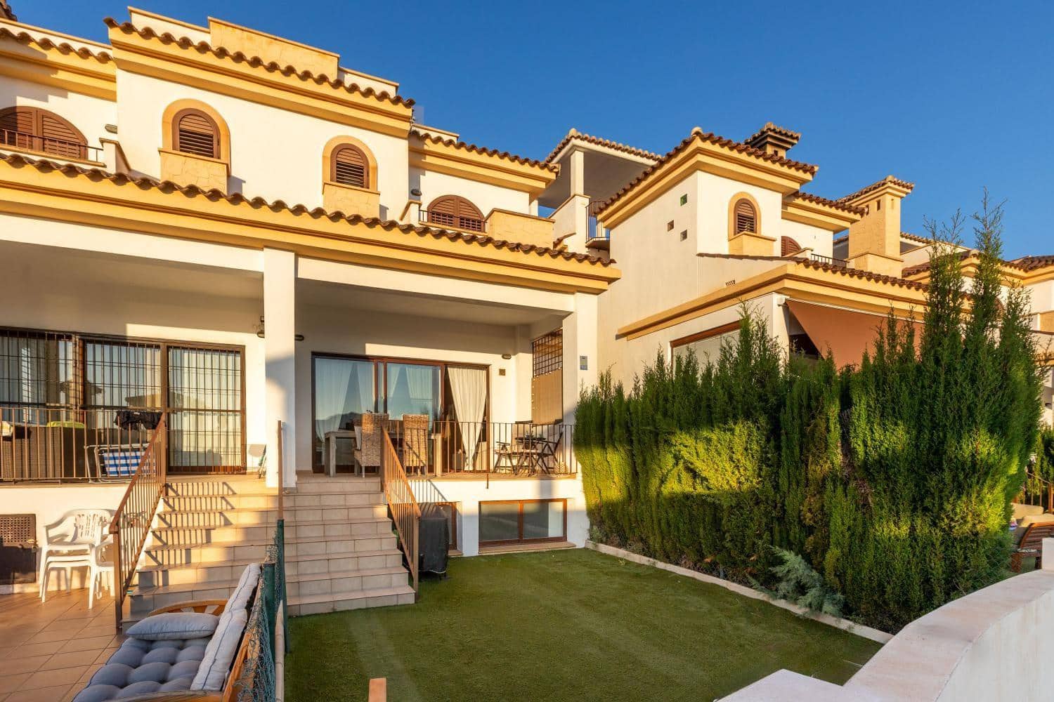 4 sypialnia Dom blizniak na sprzedaż w Polop z basenem - 340 000 € (Ref: 9567848)