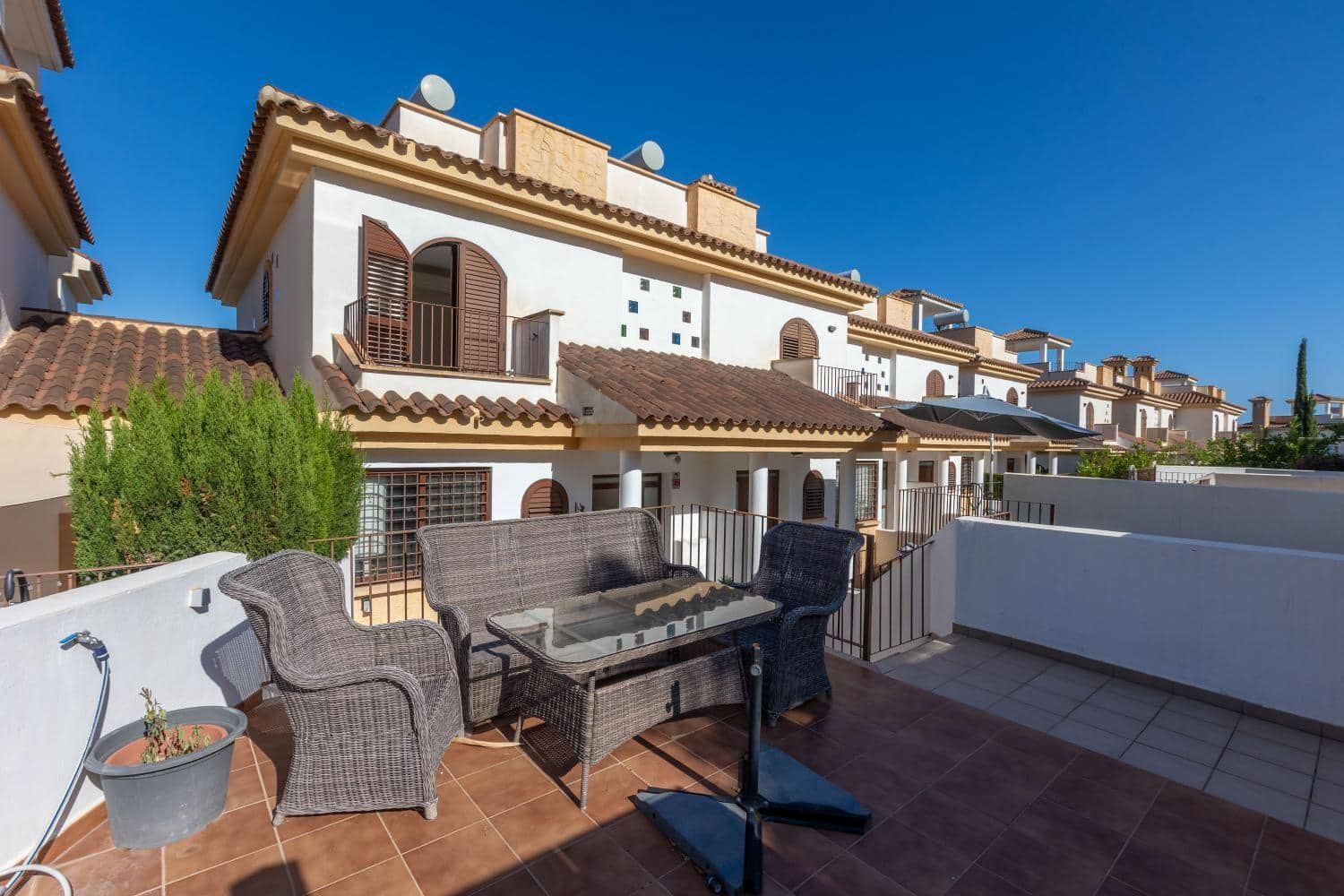 4 sypialnia Dom blizniak na sprzedaż w Polop z basenem - 340 000 € (Ref: 9567848)