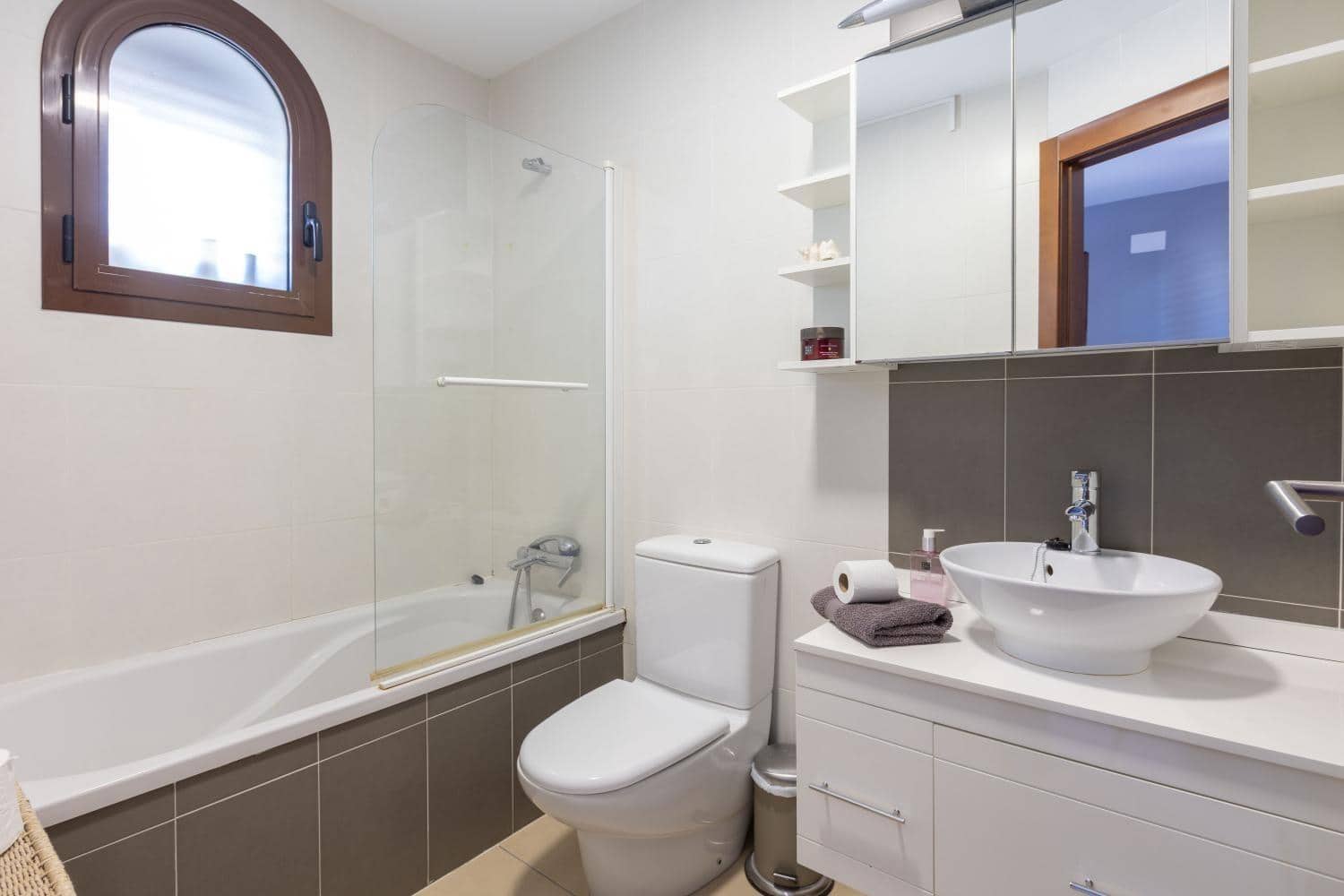 4 sypialnia Dom blizniak na sprzedaż w Polop z basenem - 340 000 € (Ref: 9567848)