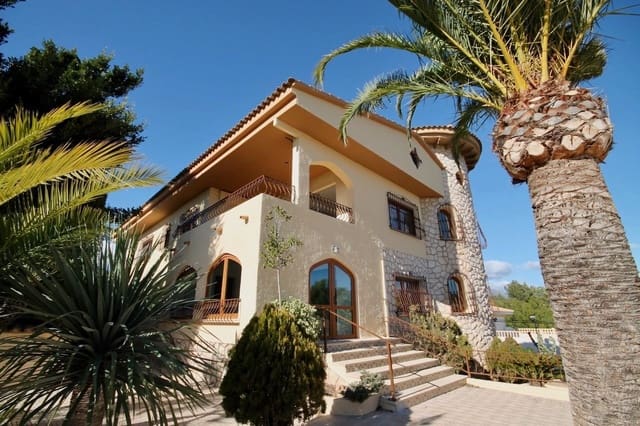 6 slaapkamer Villa te koop in Barranco Hondo - Varadero  , La Nucia met zwembad garage - € 975.000 (Ref: 9567851)