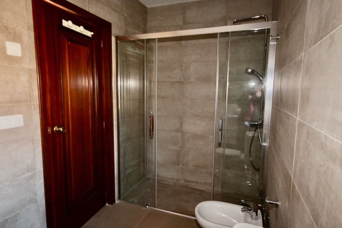 6 soverom Villa til salgs i La Nucia med svømmebasseng garasje - € 975 000 (Ref: 9567851)