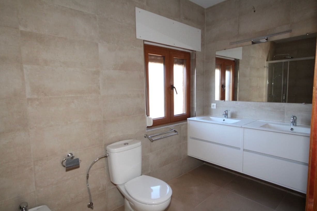 6 soverom Villa til salgs i La Nucia med svømmebasseng garasje - € 975 000 (Ref: 9567851)