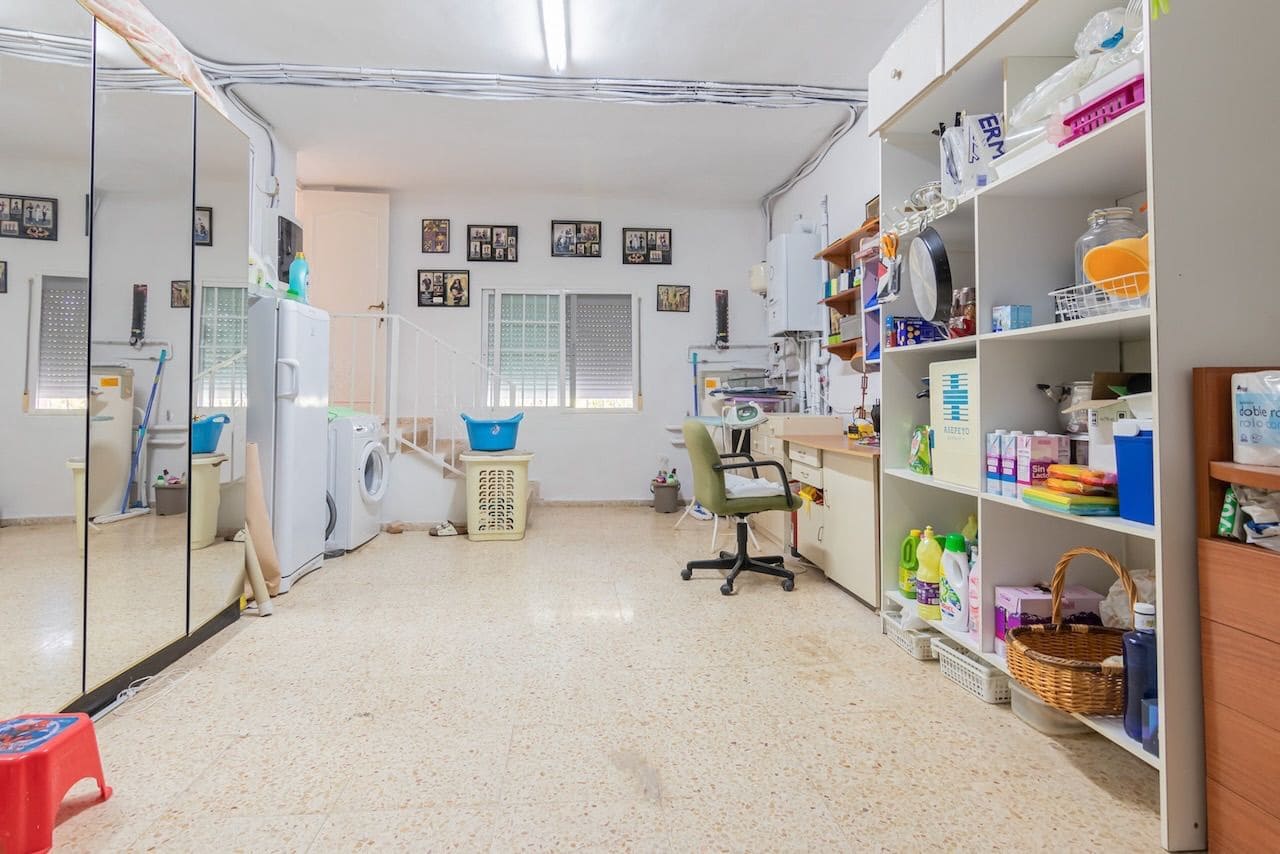 4 sovrum Villa till salu i Albir med pool garage - 649 000 € (Ref: 9567852)