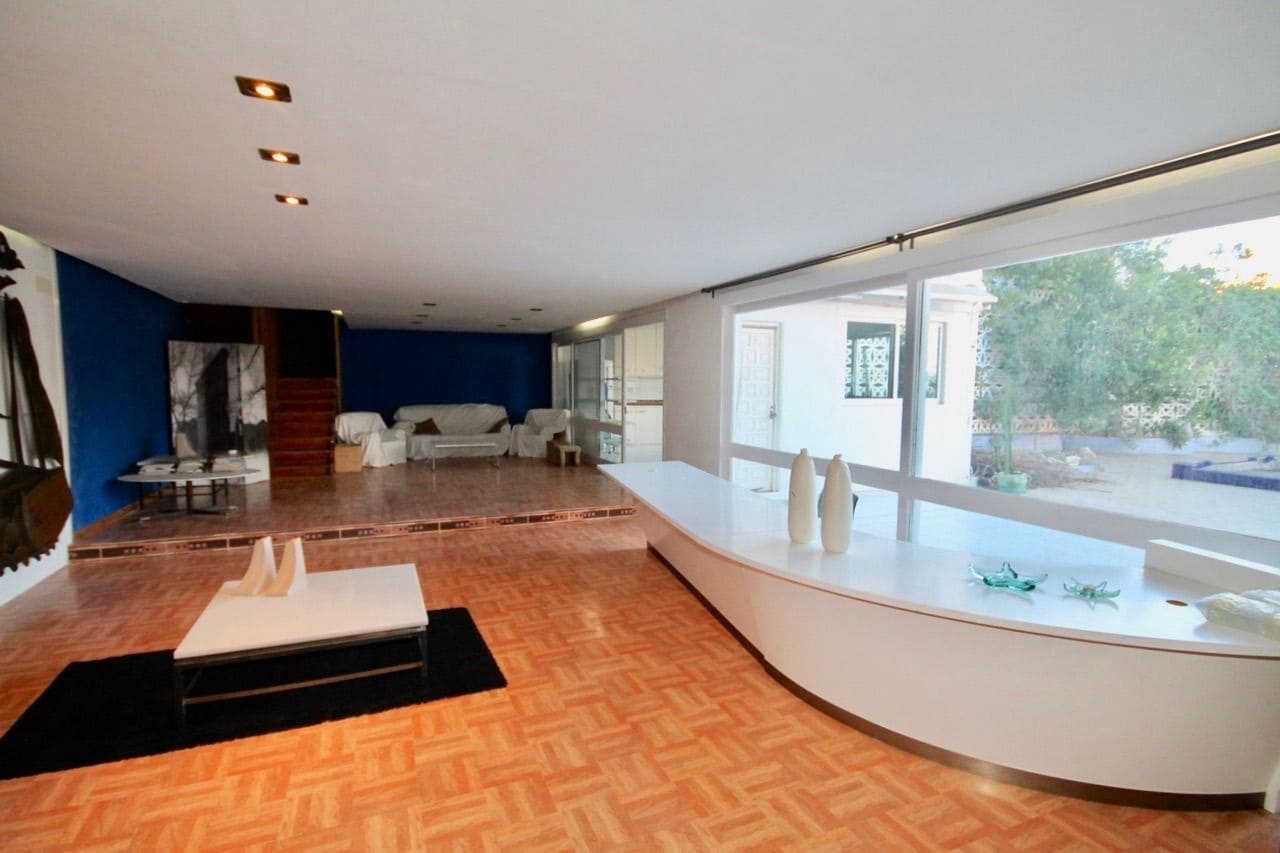 13 sypialnia Willa na sprzedaż w Benidorm z basenem garażem - 1 980 000 € (Ref: 9567854)