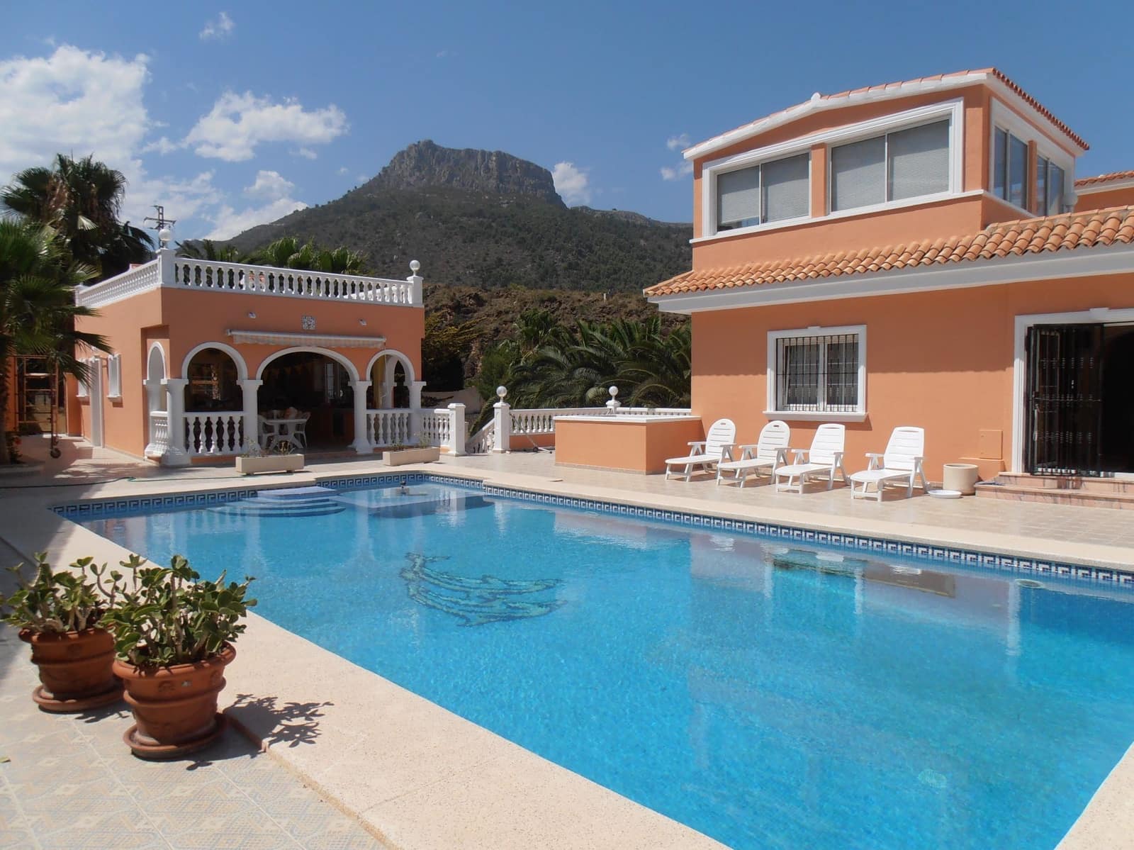 5 quarto Moradia para venda em Calpe / Calp com piscina garagem - 895 000 € (Ref: 9567855)