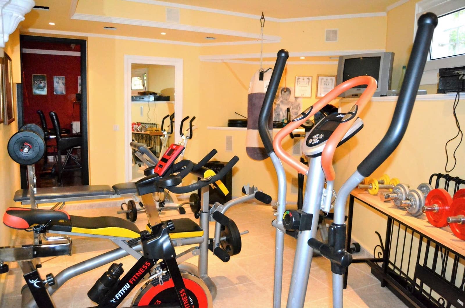 5 quarto Moradia para venda em Calpe / Calp com piscina garagem - 895 000 € (Ref: 9567855)