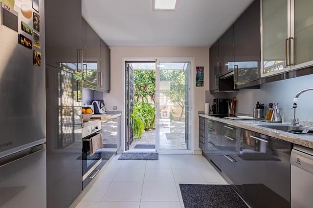 3 sypialnia Willa na sprzedaż w Albir, Alfaz del Pi / L'Alfàs del Pi - 475 000 € (Ref: 9599537)