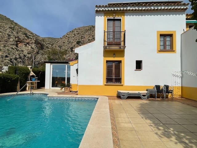 3 soverom Villa til salgs i Finestrat med svømmebasseng - € 699 000 (Ref: 9677470)