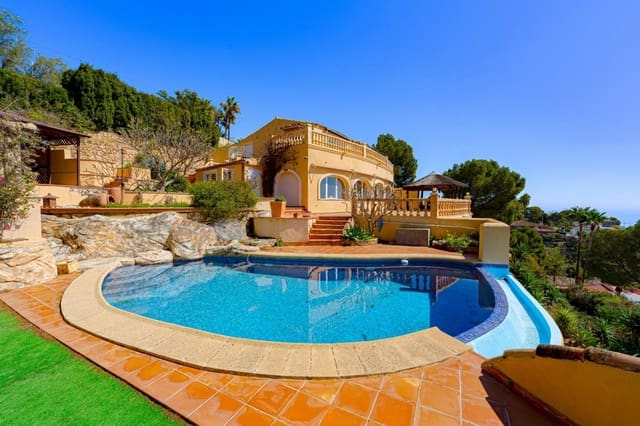 4 camera da letto Villa in vendita in Altea con piscina garage - 920.000 € (Rif: 9703338)
