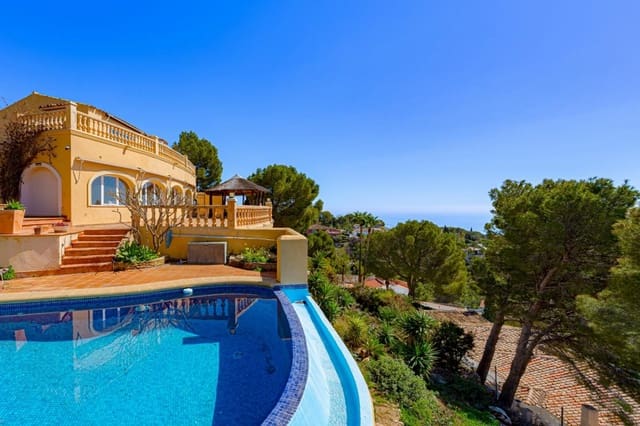4 camera da letto Villa in vendita in Altea con piscina garage - 920.000 € (Rif: 9703338)
