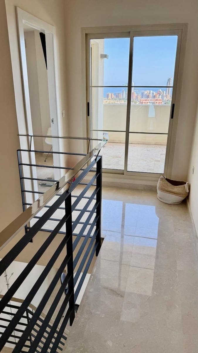 3 soverom Leilighet til salgs i Finestrat med svømmebasseng garasje - € 450 000 (Ref: 9731472)