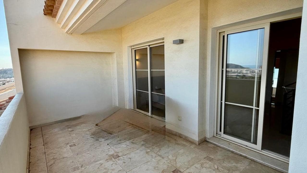 3 soverom Leilighet til salgs i Finestrat med svømmebasseng garasje - € 450 000 (Ref: 9731472)