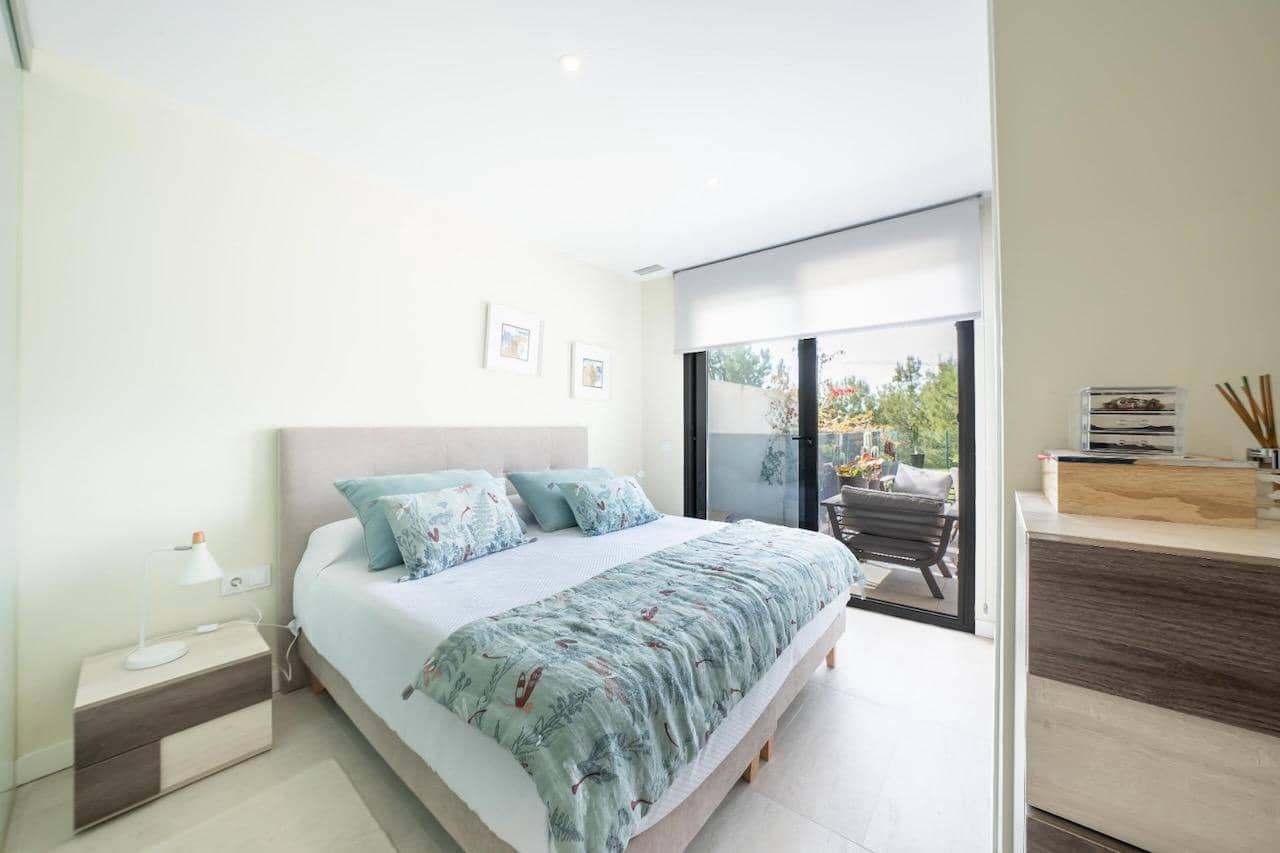 Apartamento de 3 habitaciones en Finestrat en venta con piscina garaje - 419.000 € (Ref: 9751442)