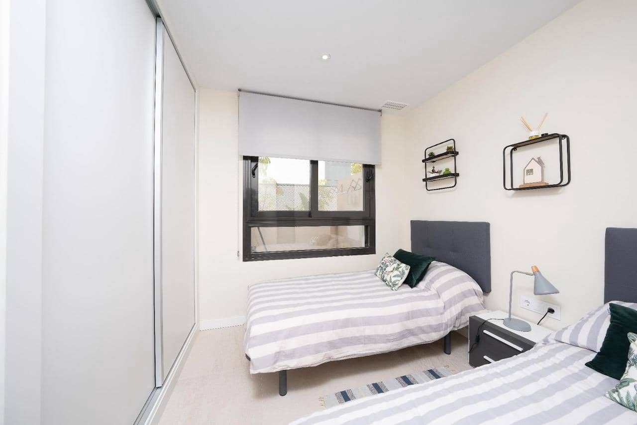 Apartamento de 3 habitaciones en Finestrat en venta con piscina garaje - 419.000 € (Ref: 9751442)