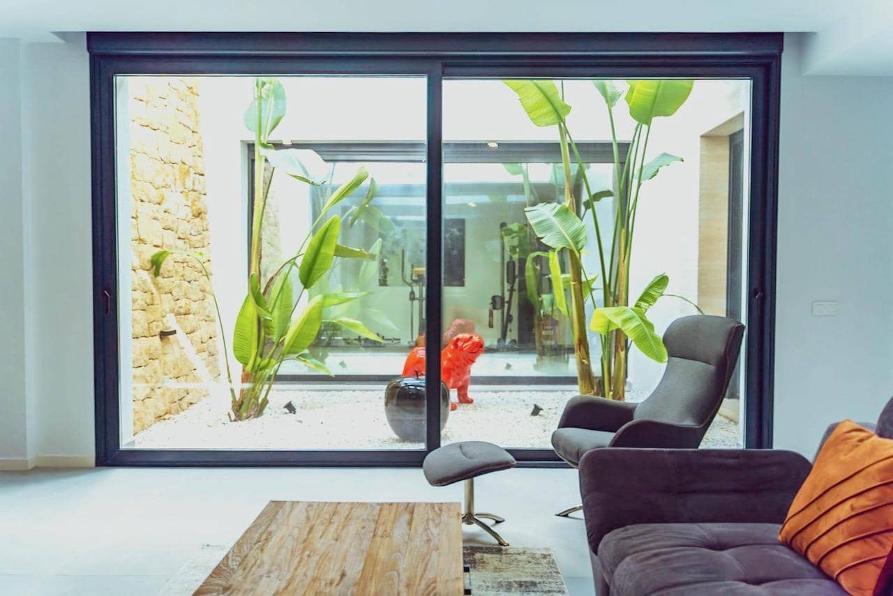 5 bedroom Villa for sale in Finestrat with pool garage - € 2,650,000 (Ref: 9777301)