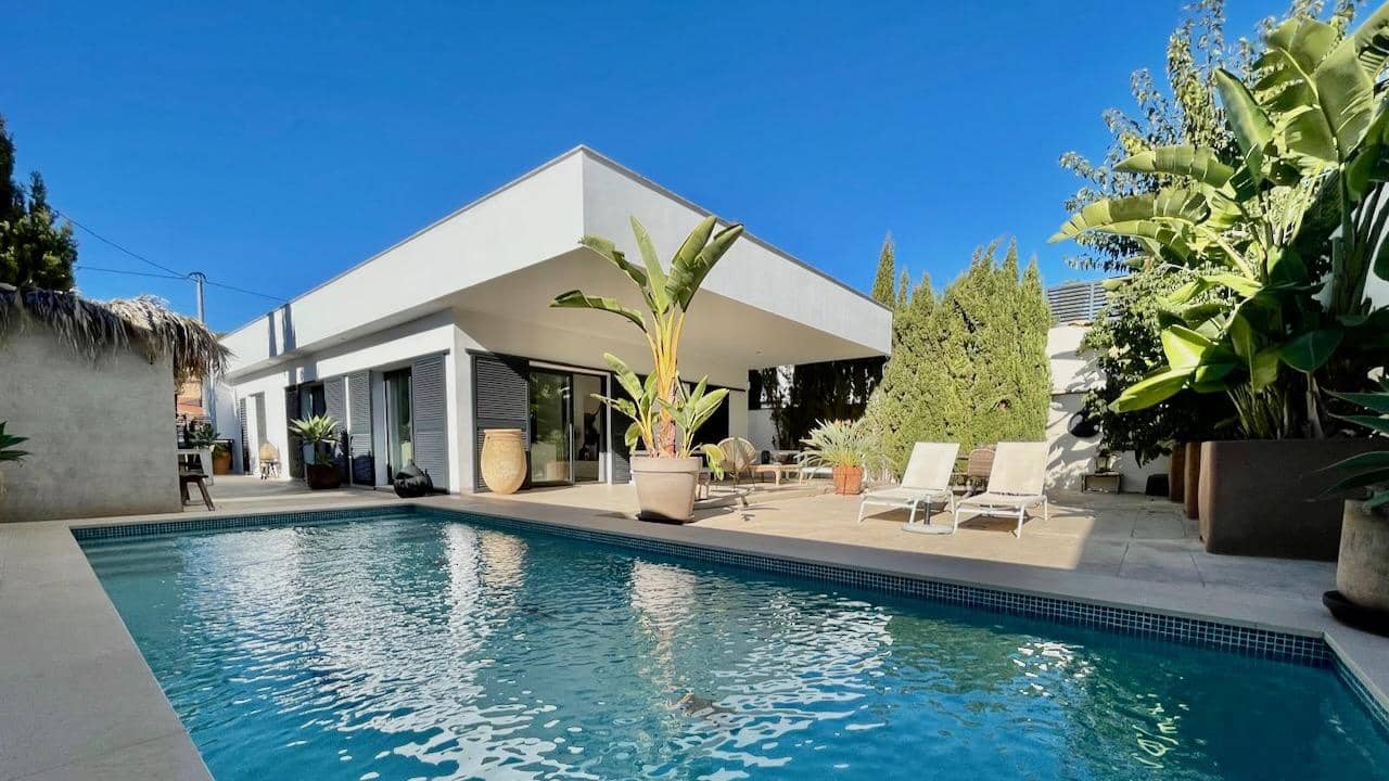 3 makuuhuone Huvila myytävänä paikassa Albir mukana uima-altaan - 795 000 € (Ref: 9810904)