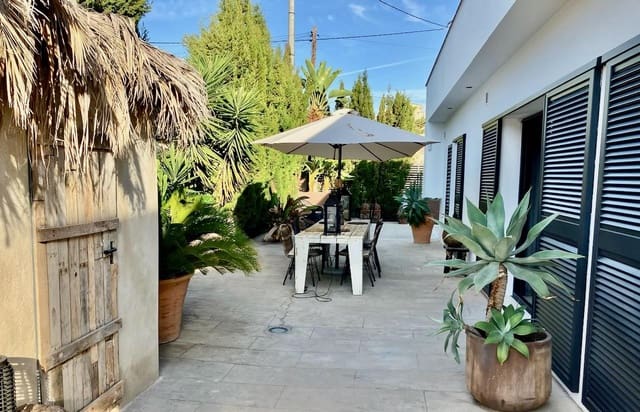 3 makuuhuone Huvila myytävänä paikassa Albir, Alfaz del Pi / L'Alfàs del Pi mukana uima-altaan - 795 000 € (Ref: 9810904)