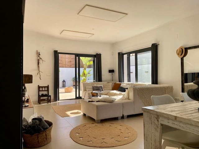 3 makuuhuone Huvila myytävänä paikassa Albir, Alfaz del Pi / L'Alfàs del Pi mukana uima-altaan - 795 000 € (Ref: 9810904)