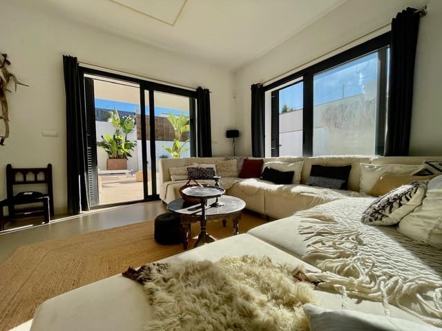 3 makuuhuone Huvila myytävänä paikassa Albir, Alfaz del Pi / L'Alfàs del Pi mukana uima-altaan - 795 000 € (Ref: 9810904)