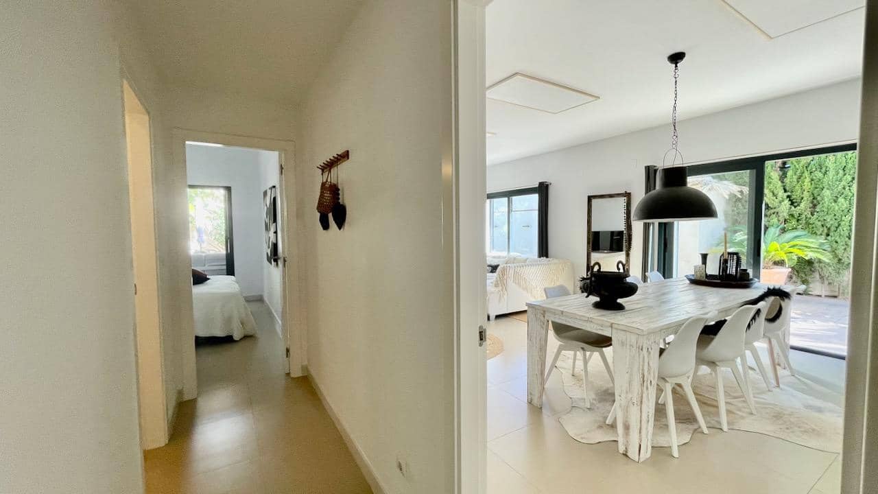 3 bedroom Villa for sale in Albir with pool - € 795,000 (Ref: 9810904)