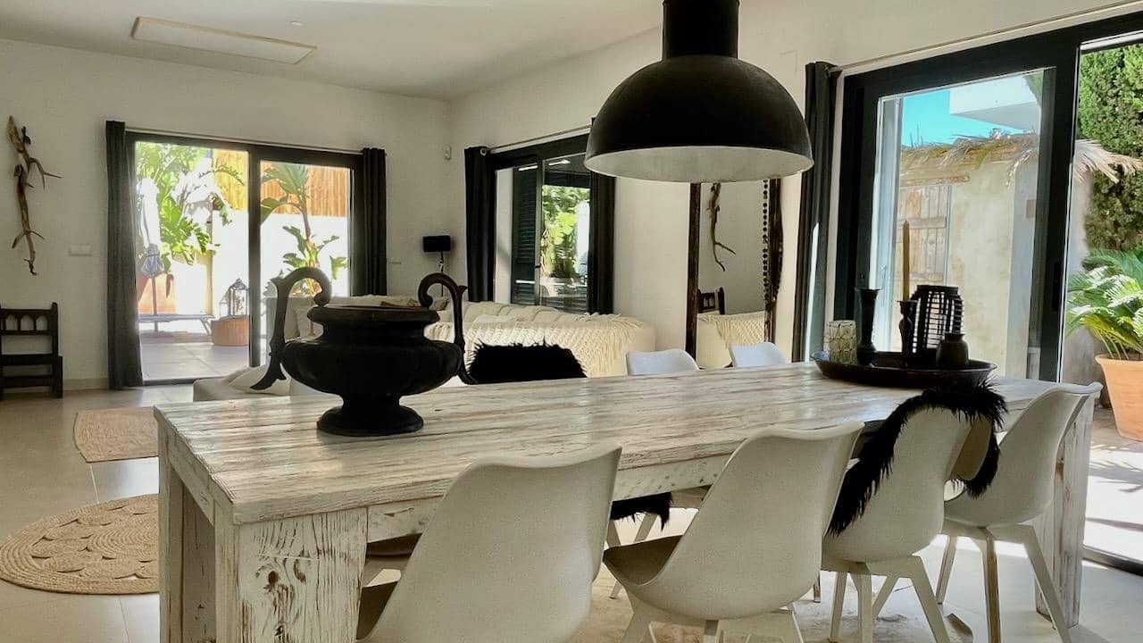 3 bedroom Villa for sale in Albir with pool - € 795,000 (Ref: 9810904)