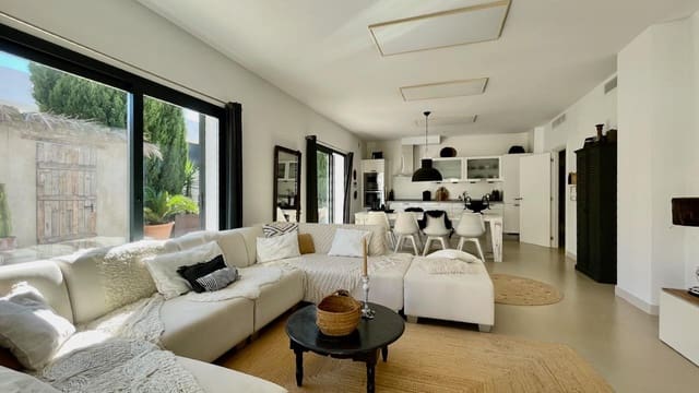 3 soveværelse Villa til salg i Albir, Alfaz del Pi / L'Alfàs del Pi med swimmingpool - € 795.000 (Ref: 9810904)