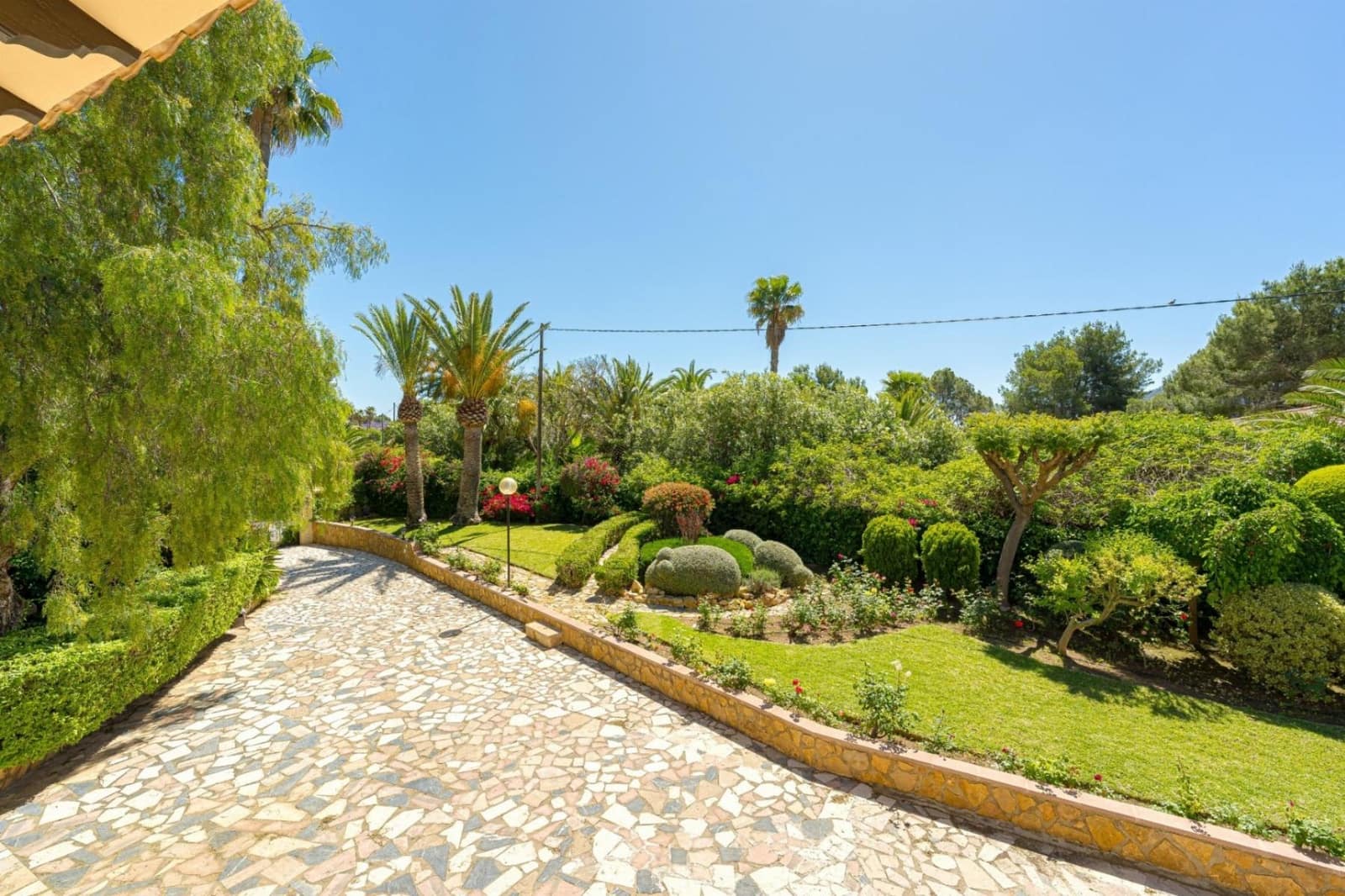 7 soveværelse Finca/Landehus til salg i Alfaz del Pi / L'Alfas del Pi med swimmingpool garage - € 1.049.900 (Ref: 9834993)