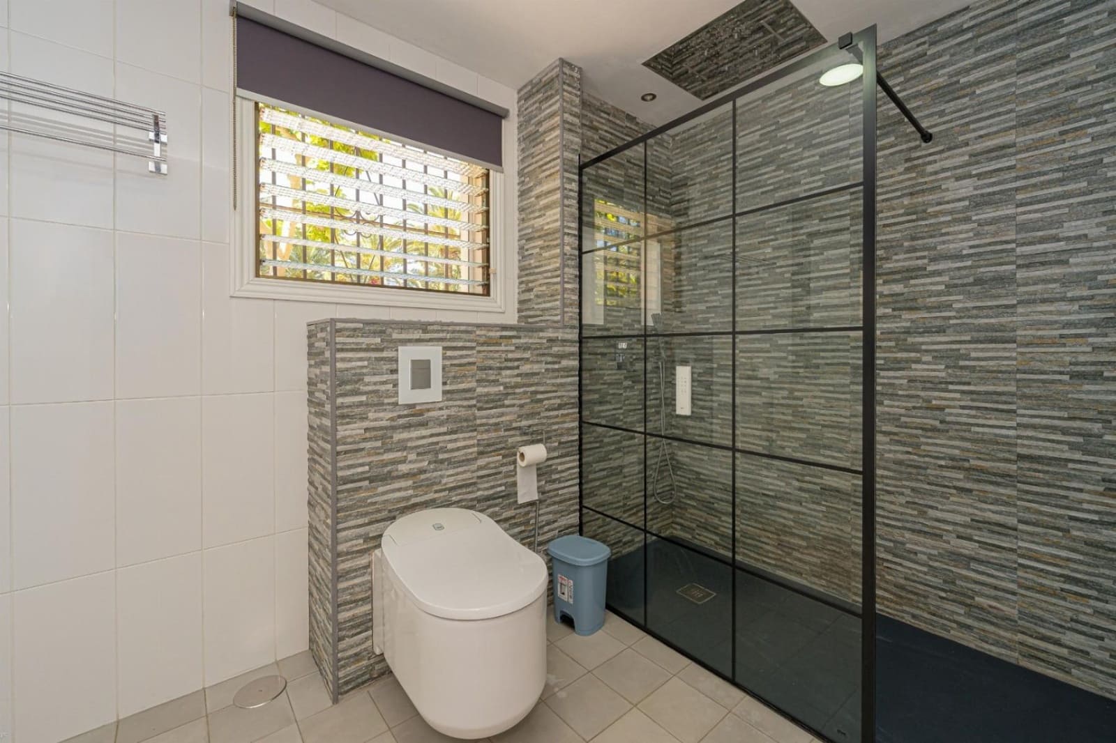 7 soveværelse Finca/Landehus til salg i Alfaz del Pi / L'Alfas del Pi med swimmingpool garage - € 1.049.900 (Ref: 9834993)