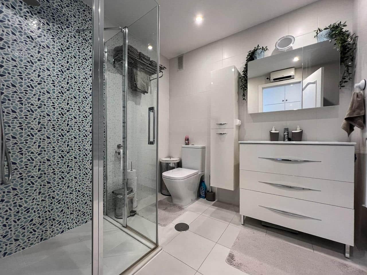 3 bedroom Apartment for sale in Albir with pool garage - € 495,000 (Ref: 9861328)