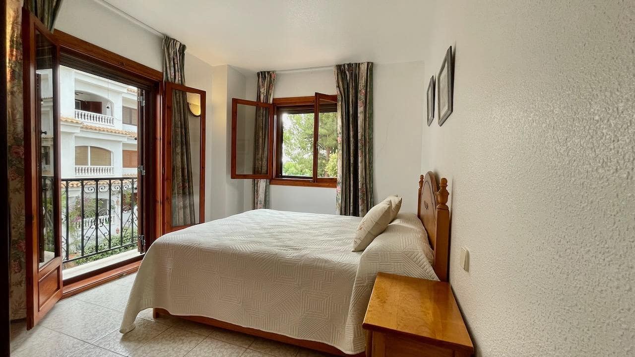 2 slaapkamer Appartement te koop in Albir met zwembad garage - € 350.000 (Ref: 9912330)