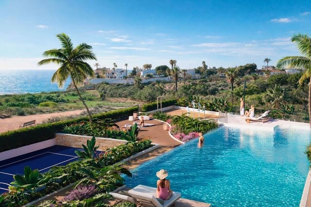 3 quarto Moradia Geminada para venda em El Campello com piscina garagem - 667 000 € (Ref: 9923089)