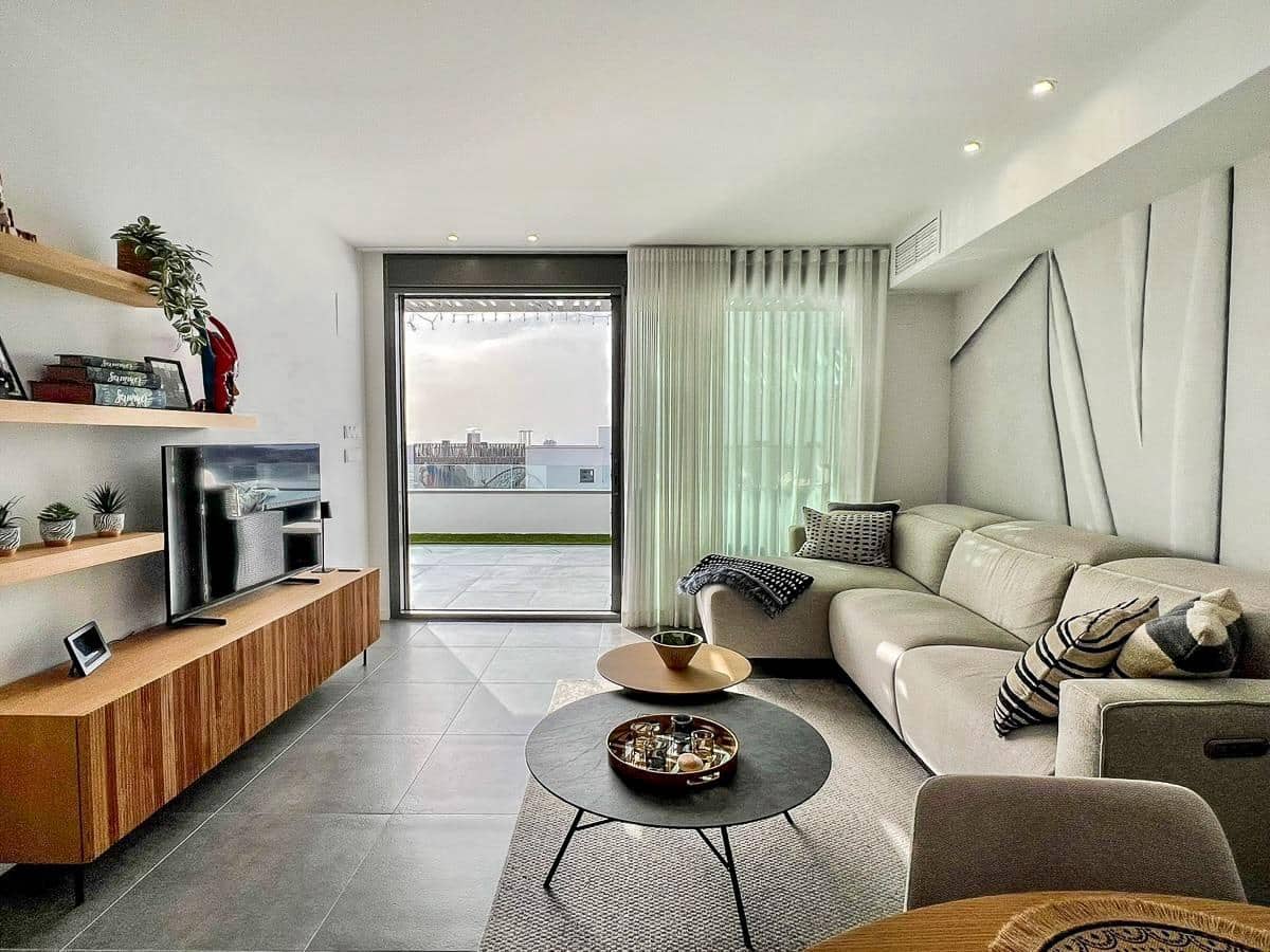 2 bedroom Apartment for sale in Finestrat with pool garage - € 396,000 (Ref: 9978068)